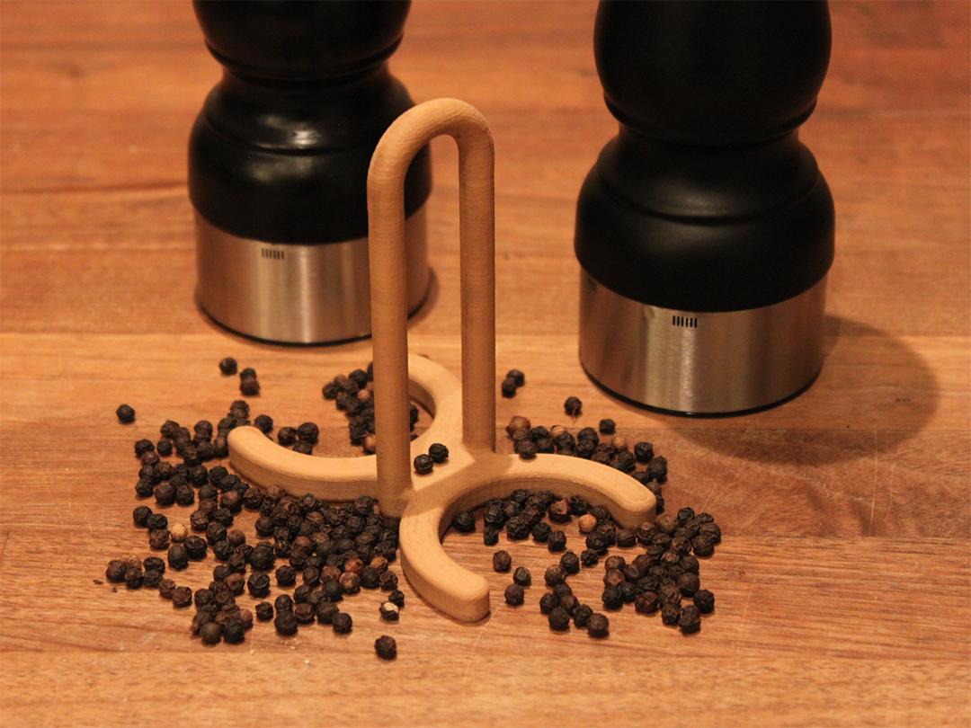 pepper grinder holder